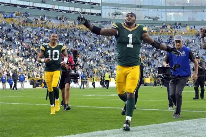 Are fans allowed at Green Bay Packers game?