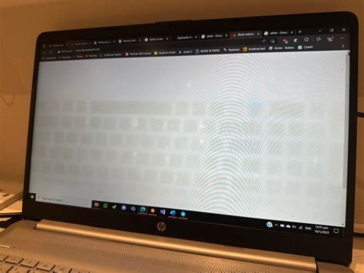 How do I get rid of the horizontal line on my Mac screen?