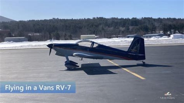 What is the difference between vans RV-6 and rv7?