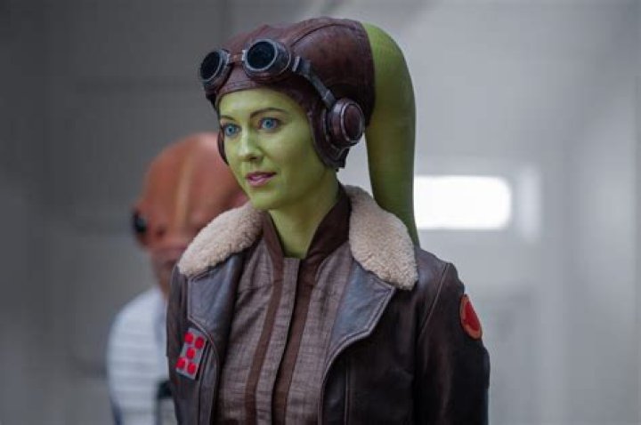 Who is the Green Lady in Star Trek 2009?